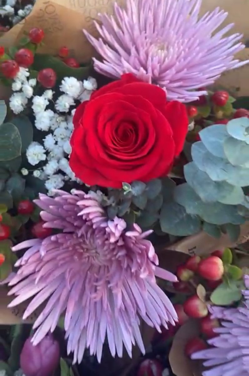 Country Crest FS tweet media