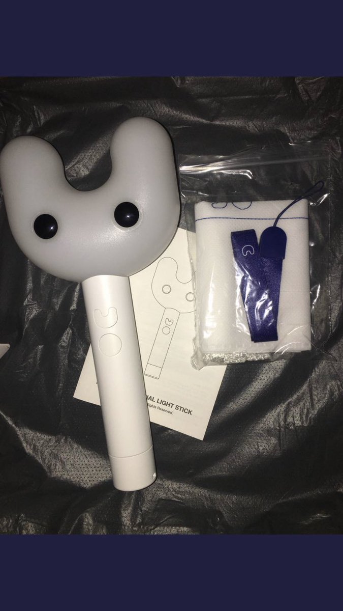 JamesB_65's tweet photo. 🔸 NewJeans Lightstick giveaway!

Just reply with your favorite NewJeans song and I’ll randomly select a winner tomorrow (Thursday) https://t.co/6ZKKSW9uQL