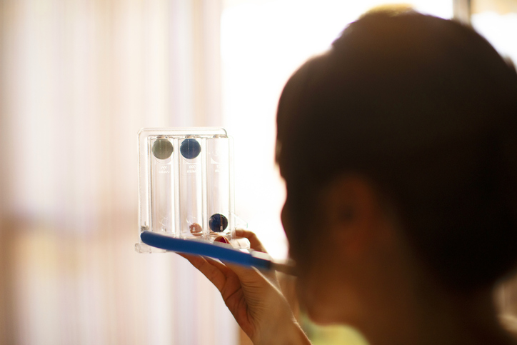 A range of reproductive factors, including age when periods first start and an early menopause, are all linked to a heightened risk of COPD finds research published online in the journal <a href="/ThoraxBMJ/">ThoraxBMJ</a>. Read the study here: bit.ly/3OCxIef