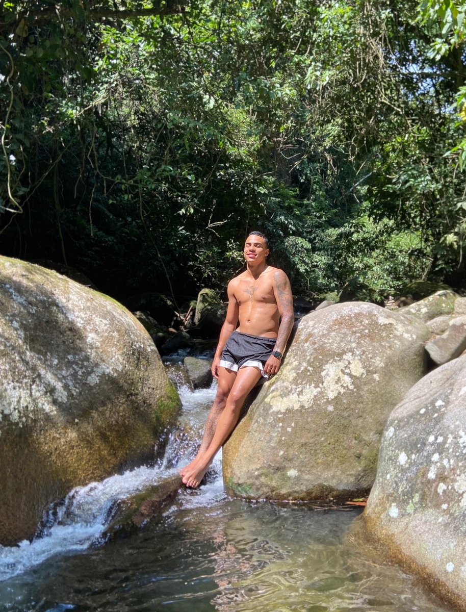 🏝️