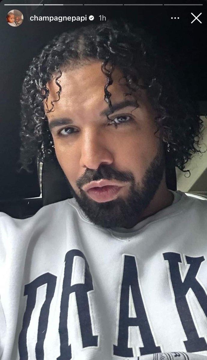 Why tf does Drake look like he’s about to ask a girl outside Westfield Stratford to rate him out of 10?