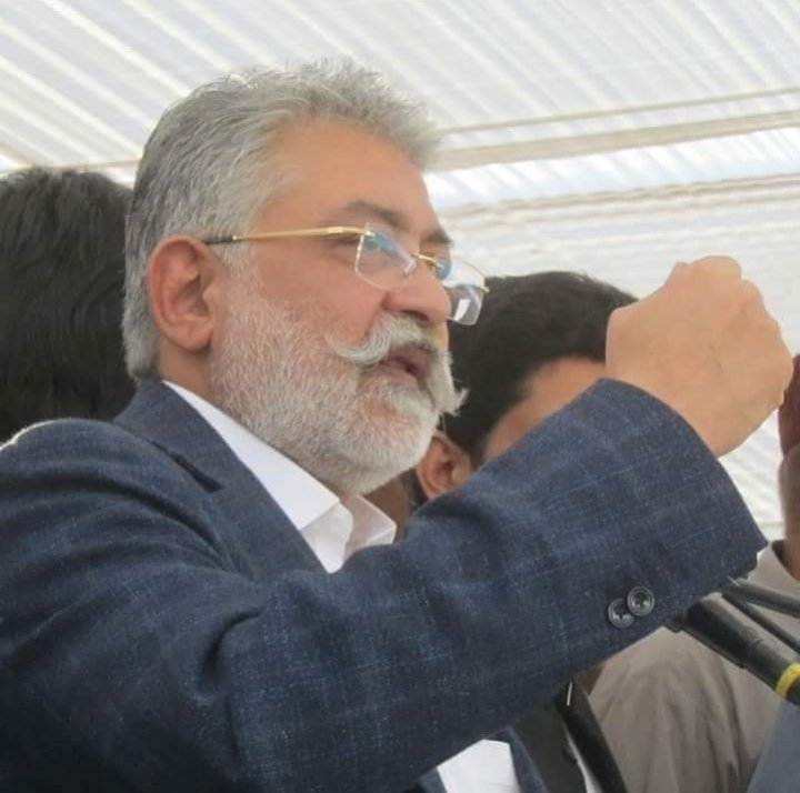 ڪروڙين حر مجاھدن جي سپھ سالار حرن جي روحاني پيشوا سنڌ جي وارث پير سيد محمد صبغت الله شاھ راشدي پير سائين پاڳارا جن جي جنم ڏينھن جو تمام سائين جي چاھيندڙن کي لکين مبارڪون #Bhejpagara #Pakistanneedspirpagaro