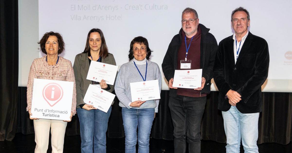 AjArenys's tweet photo. ➡️ Pel que fa a les certificacions dels Punts d’Informació Turística, s’ha reconegut a l’oficina de turisme, la Biblioteca P. Fidel Fita, el Museu d’Arenys, El Moll - Crea’t i Vila Arenys Hotel. https://t.co/fOunwgm9Wg
