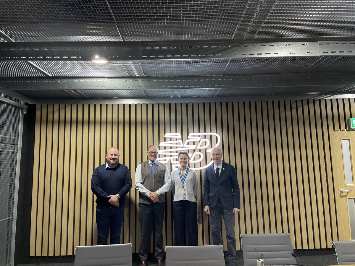 Cumbria Lieutenancy (@llcumbria) on Twitter photo The Lord-Lieutenant was pleased to visit New Balance Flimby yesterday alongside <a href="/hscumbria/">@hscumbria</a>.
As the only UK-based manufacturer of trainers, New Balance Flimby employs 307 skilled local people and celebrated 40 years of production last year!
(1/2) The Lord-Lieutenant was pleased to visit New Balance Flimby yesterday alongside <a href="/hscumbria/">@hscumbria</a>.
As the only UK-based manufacturer of trainers, New Balance Flimby employs 307 skilled local people and celebrated 40 years of production last year!
(1/2)