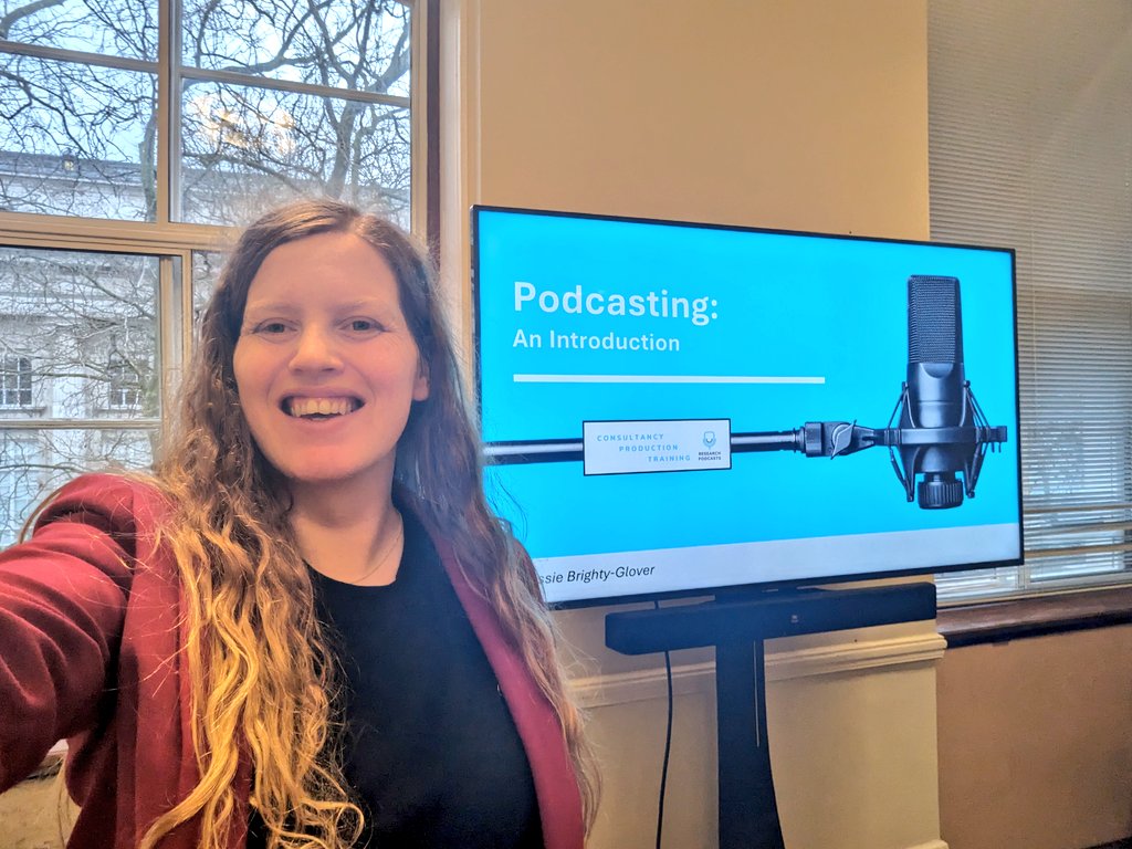 Nice to be back at <a href="/SenateHouseLib/">Senate House Library</a> for an introduction to podcasting workshop for <a href="/LAHP_DTP/">LAHP</a> students.

Looking forward to meeting you all at 10 to talk all things research podcasts!