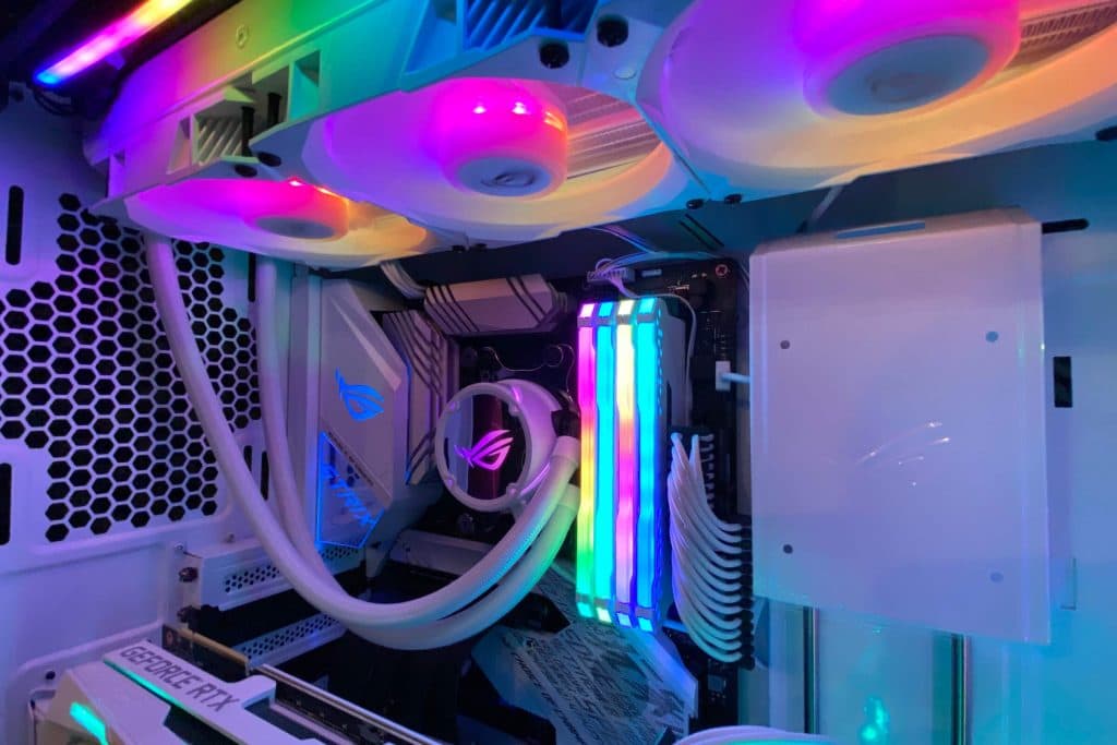 RouteShopping's tweet photo. 𝐁𝐞𝐬𝐭 𝐋𝐢𝐪𝐮𝐢𝐝 𝐂𝐨𝐨𝐥𝐞𝐫 𝐟𝐨𝐫 𝐘𝐨𝐮𝐫 𝐆𝐚𝐦𝐢𝐧𝐠 𝐏𝐂
Gaming lovers understand the crucial problem of heating devices more often.

Click to read the complete blog: https://t.co/DZazAbd9zz

#GamingPC #LiquidCoolerforpc #PCGaming #GamingSetup #RouteShopping https://t.co/pZ71bzm3RD