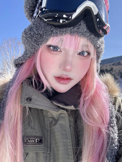 コスプレイヤー凸守たかねのTwitter画像10