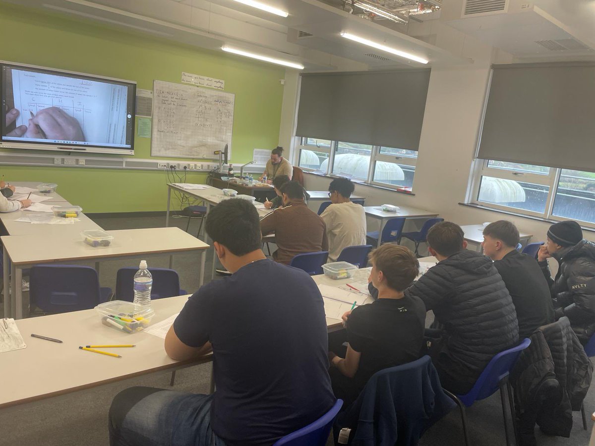 WMount's tweet image. Year 11s in this morning for some Maths revision ➖➕➗🟰🙌🏼 great work guys!  #mathsrevision #gcse