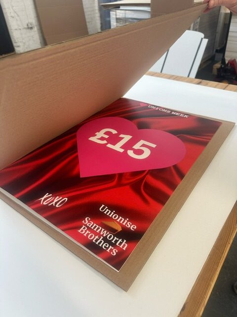 ianbfawu's tweet photo. Delivery day it’s time to #LoveWorkers and make sure they get a wage they can do more than survive on. #HeartsUnion The best thing an employer can do for those who’s labour produces the goods. Pay them #15now https://t.co/dmRiynmla6