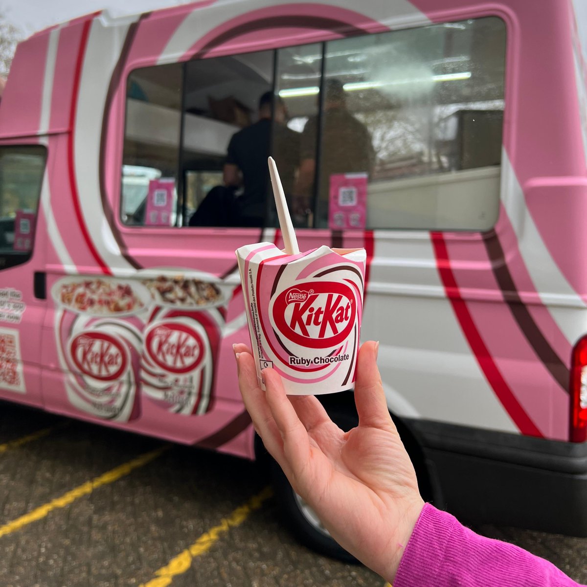 Love at first bite! Just in time for Valentine’s Day, @nestleprouk and McDonald’s bring you the perfect pink themed dessert – @KitKat Ruby Chocolate McFlurry! 😍 Pink not your thing? Why not go for the classic KitKat Milk Chocolate McFlurry instead? Who will you treat to one?