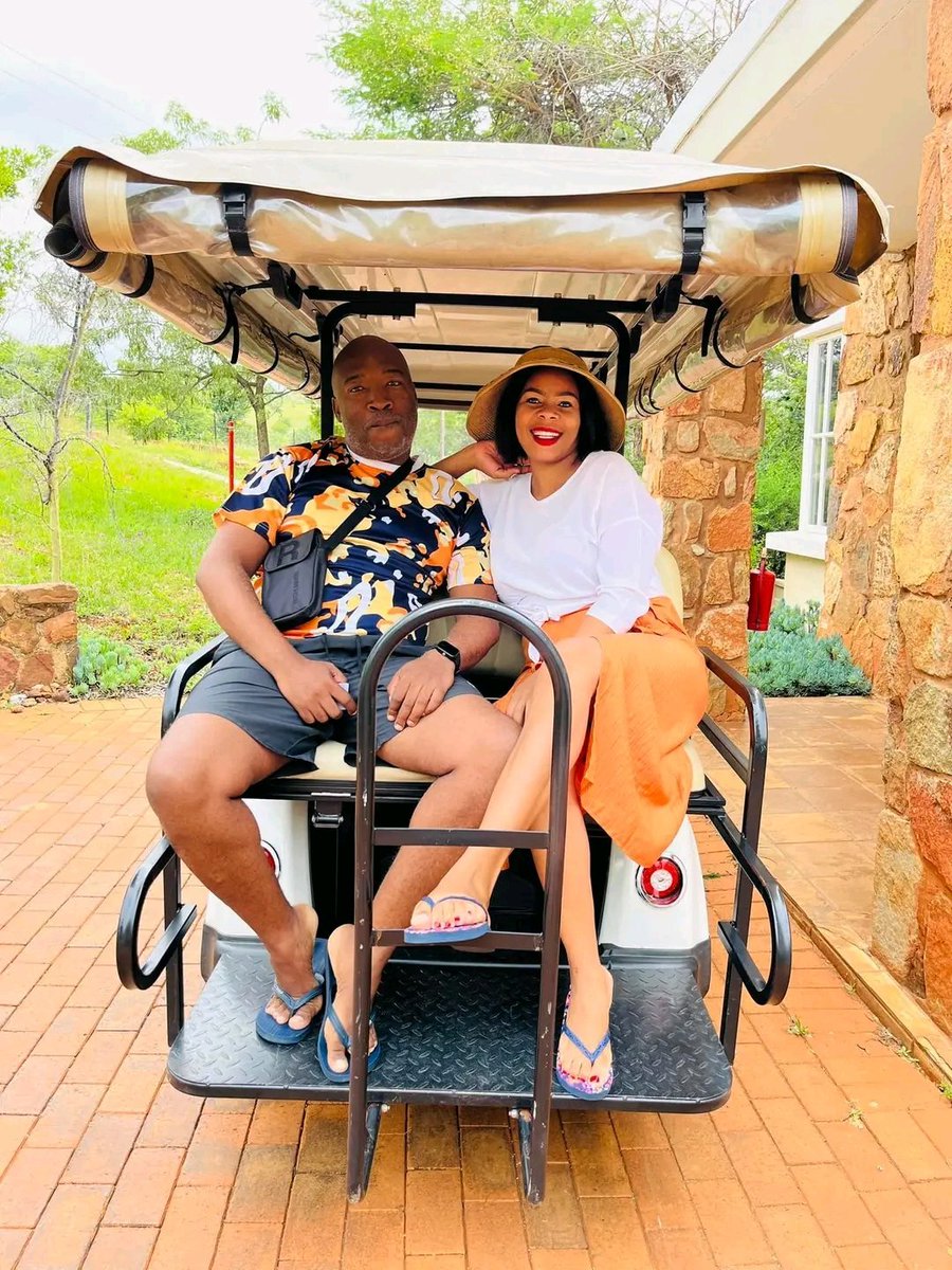 faya057's tweet image. @SharonMotata I've been trying to find the right words to tell you how I feel, and I think the simplest way to say it is: I love you. I love being with you and can't imagine my life without you ❤️ #ValentinesDay #2nice