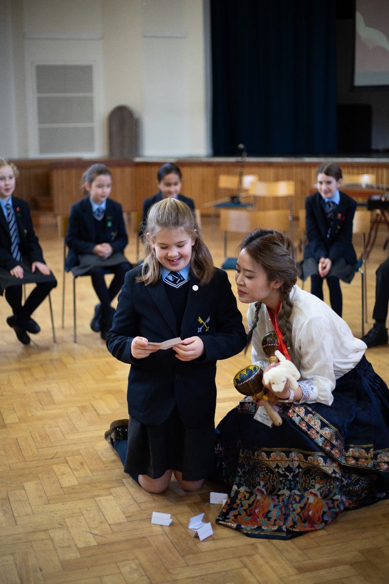 StPetersYork's tweet photo. Last week we had students from York University visit, who taught us about Chinese music and the four main categories of instruments🇨🇳🎶

#StPetersMusic #StPetersTogether | 🤎 https://t.co/fNp9MSFipb