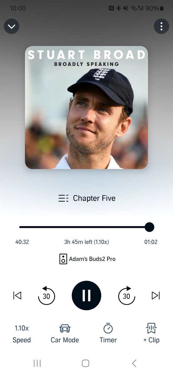 Browni312's tweet photo. Absolute captivating listen in the sun! @StuartBroad8 true legend of the game https://t.co/Gl0eEjrIrf