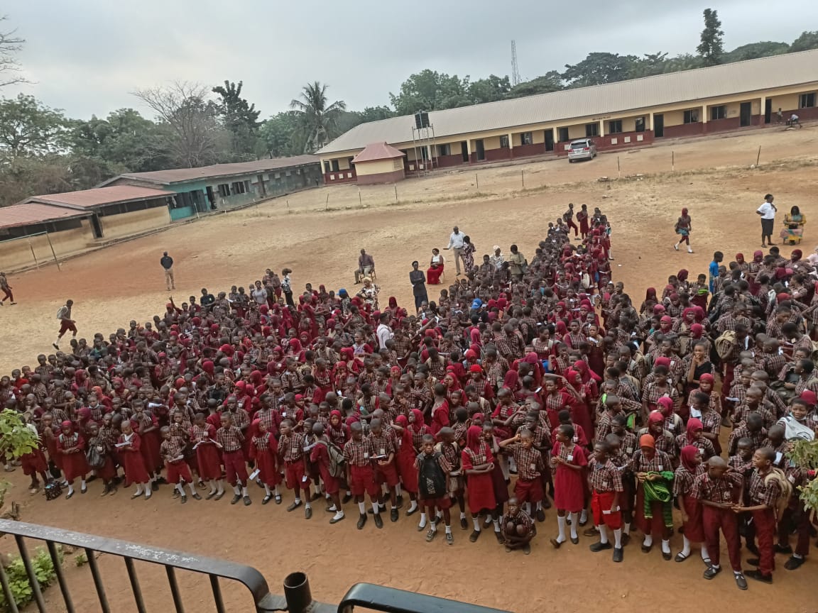 haven_dove's tweet photo. Audio-Visual School Outreach in commemoration of world cancer day.

#dhf
#DHF2024
#dovehavenfoundation
#WorldCancerDay
#cancerday
#cancer
#cervicalcancerMonth
#CervicalCancerAwarenessMonth
#cervicalcancerawarenessmonth2024 https://t.co/bpLb5eJ10M