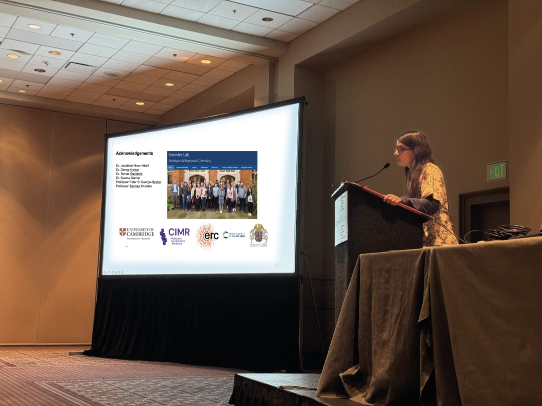 KnowlesLab Cambridge (@knowleslabcamb) on Twitter photo Congratulations to Tanu for giving a talk on her PhD work in the liquid-liquid phase separation field! #BPS2024 by <a href="/BiophysicalSoc/">Biophysical Society</a> Congratulations to Tanu for giving a talk on her PhD work in the liquid-liquid phase separation field! #BPS2024 by <a href="/BiophysicalSoc/">Biophysical Society</a>