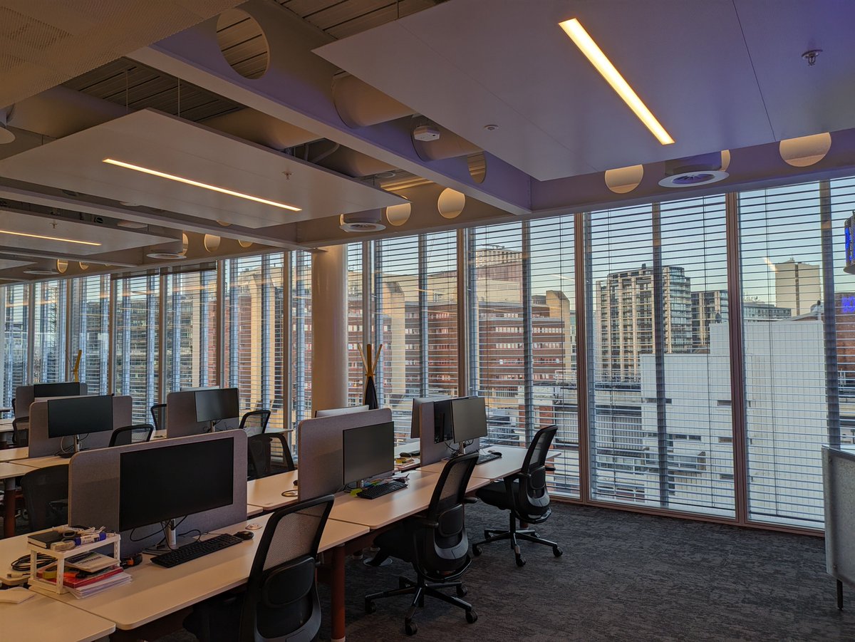 Goodbye, manual counting! Beringar's #occupancysensors use machine vision to automatically count people, giving you real-time data for smarter space management. #Beringar #smartoffice #datadriven