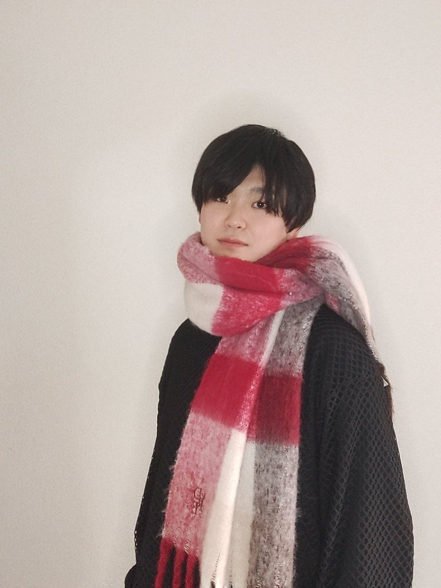 skt_koki's tweet photo. 今日はバレンタインらしい！
ただチョコをもらう当てはありませんでした
だから自分へのプレゼントで #adree
のマフラーを買いました！買えてよかった！
滅茶苦茶かわいいしかっこいいしウキウキしてます
#ADRER https://t.co/NXPjrK0Pg5