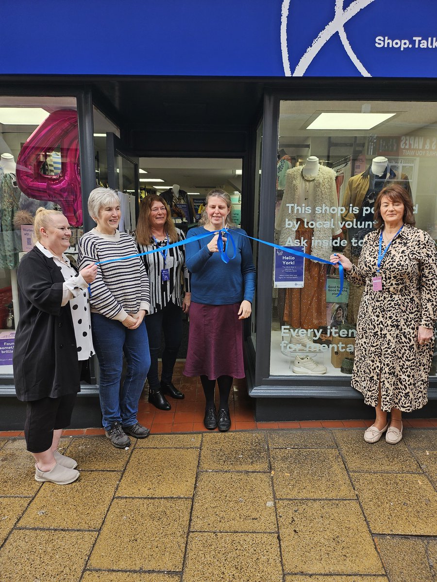 Andrew Vale tweet media