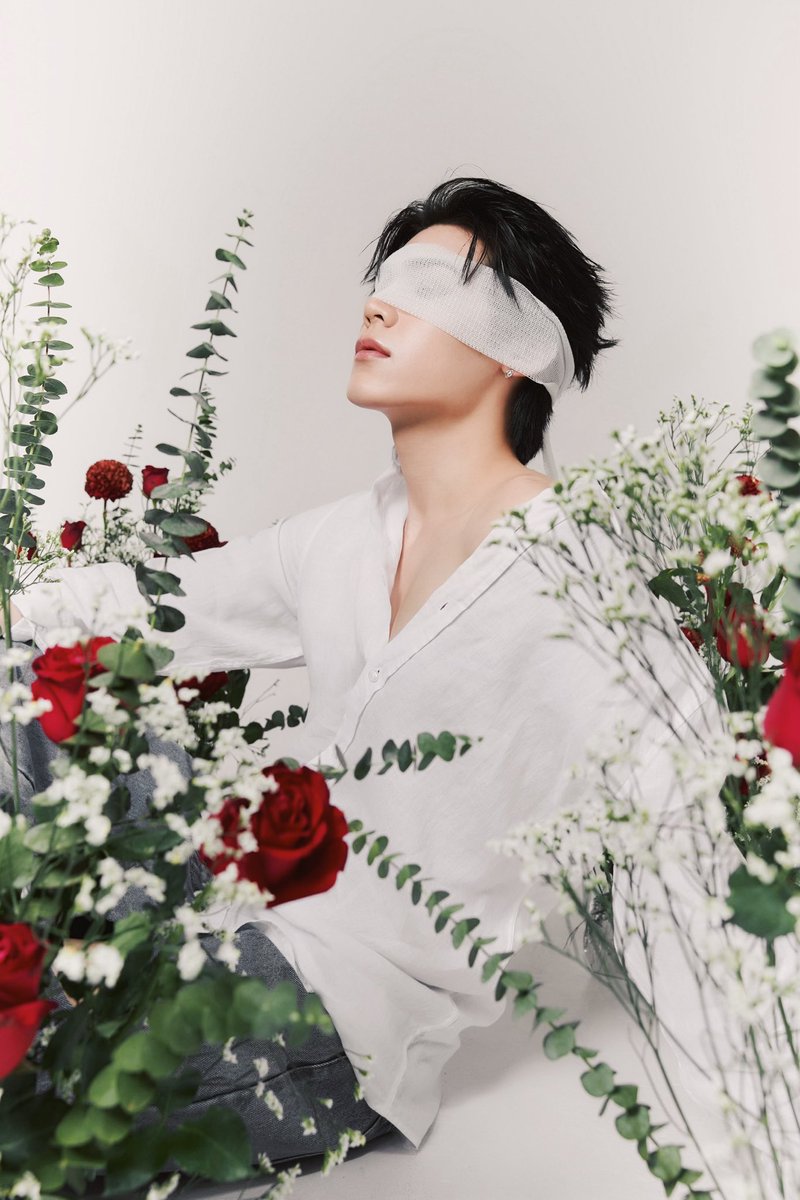 peatwasu's tweet photo. Love n Rose 🌹🤍 

#Peatwasu #CaptainPeat #BabyFeat https://t.co/YBvPrqjOsl