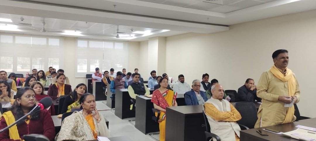 CentralSanskrit's tweet photo. Hon'bl VC @CentralSanskrit Prof @shrivarakhedi has remarked- The inauguration of Faculty Development Centre on eve ofमां सरस्वती अर्चना दिवसin @CSUJAIPUR will cultivate more prolific faculty environment @EduMinOfIndia @ugc_india @PMOIndia  @rashtrapatibhvn @PIB_India 
 -AJAY  PRO https://t.co/3SyztH8F2n