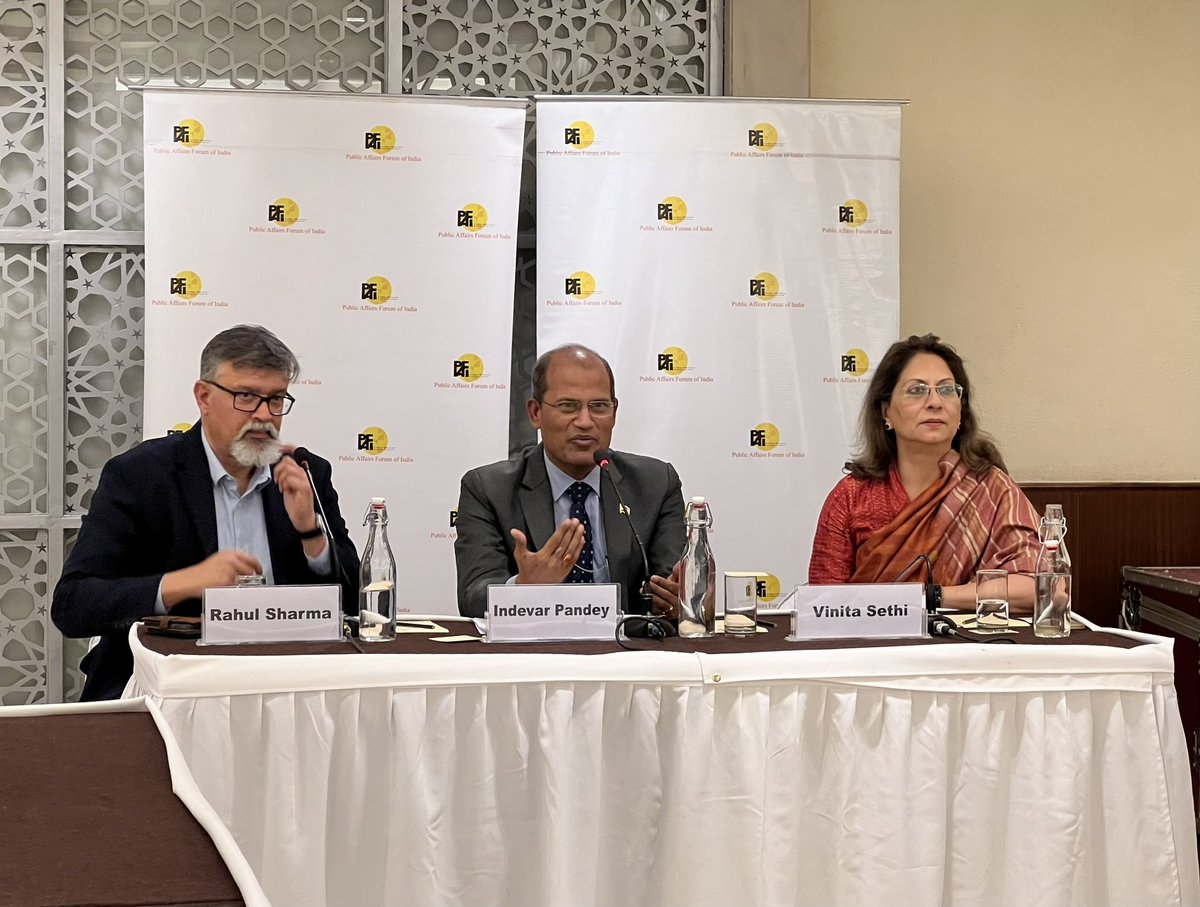 Engaging discussion at #PAFIDialogue led by @IndevarPandey, Secretary of @WCDMinistry. Private sector can play a crucial role by pooling in resources for women workers' care facilities to increase participation in the workforce #WorkforceEquality #publicpolicy #advocacy