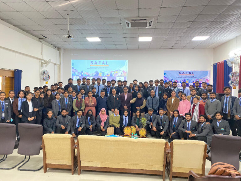 samvaad365's tweet image. हिमगिरी जी विश्वविद्यालय में दो दिवसीय उद्यमिता विकास कार्यशाला का आयोजन
samvaad365.com/uttarakhand/tw…
#Twoday #entrepreneurship #workshop #HimgiriJiUniversity #news #NewsUpdate #samvaad #samvaad365 #samvaad365newsportal