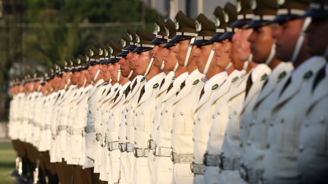 Postulantes a Carabineros pasó de 6.000 a 12 mil en un año #CooperativaContigo tinyurl.com/25d23u7k