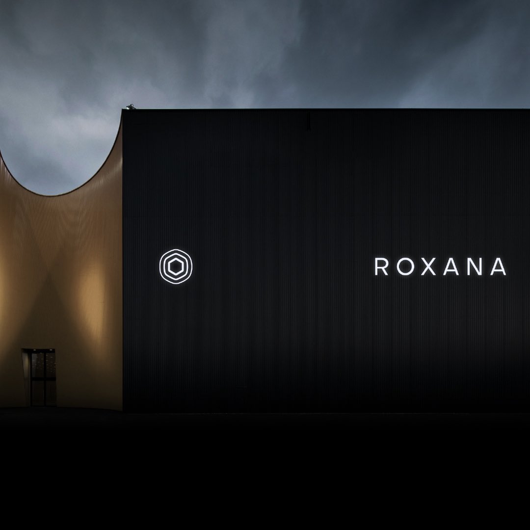 giganttech's tweet photo. Introducing the new visual identity for ROXANA - where brass meets chemistry on a global scale. The logo merges the spiral pattern of brass with an abstract symbol representing chemical bonds, reflecting thier expertise in both industries.
Proudly serving international clients. https://t.co/3q5UfluYrO
