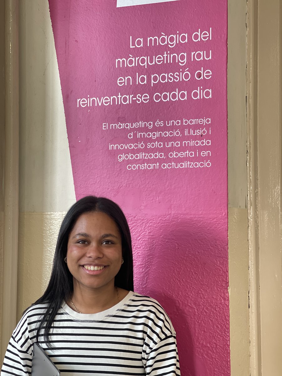 etlleida's tweet photo. Laila Touré, alumna de 1r de GS de Màrqueting i Publicitat, ha explicat de primera mà als seus companys com de la seva passió ♥️ per la costura 🪡 ha construit una marca marca de roba 👗 sostenible i respectuosa amb el medi ambient 🌿👉🏻 https://t.co/1pkwl5IayY 
#SetEmpren https://t.co/tcKsb3ARh0