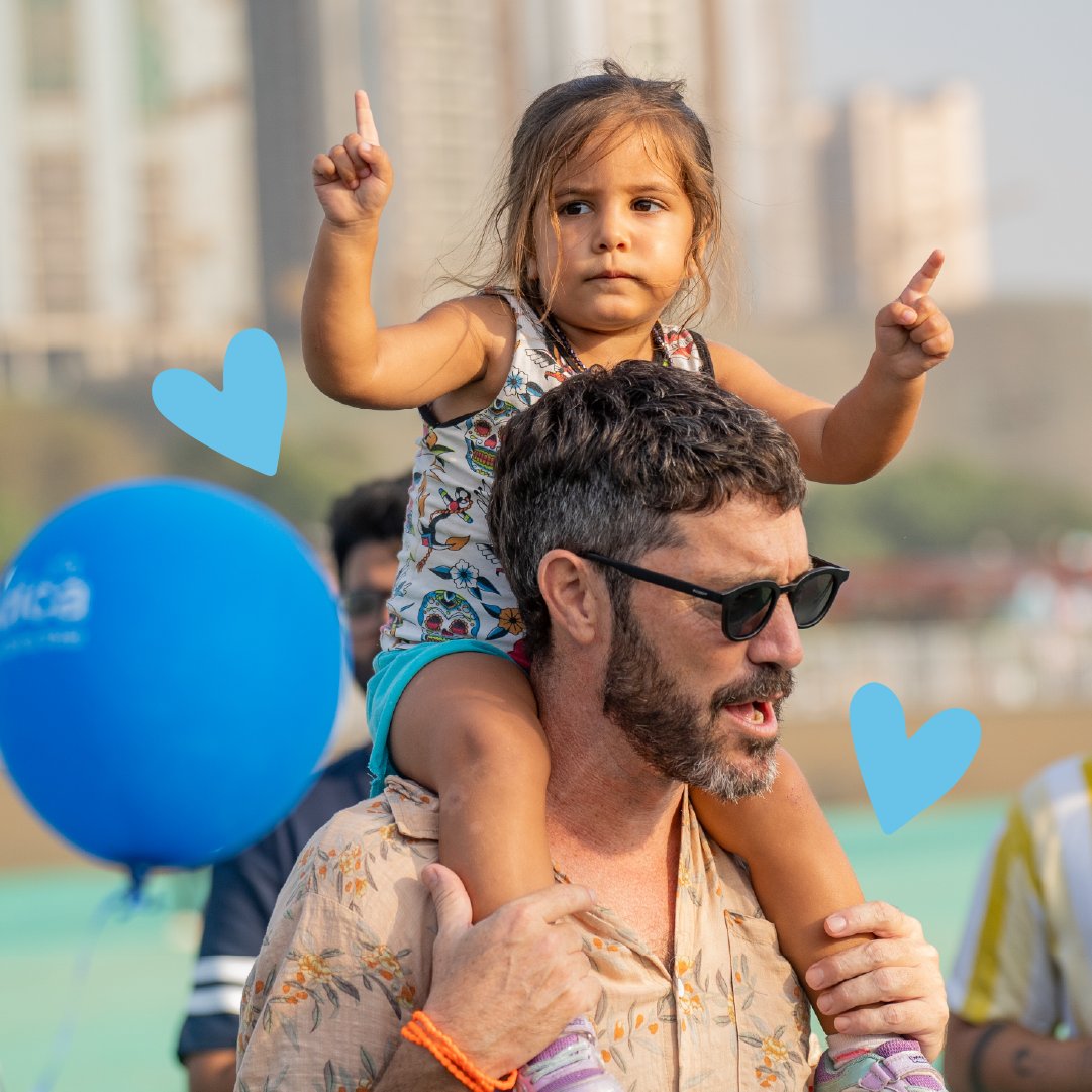 The perfect spot for meet-cutes, right here! #LollaIndia caught all the love in the air, long before Valentine's 😉 Tell us about your special moment in the comments!