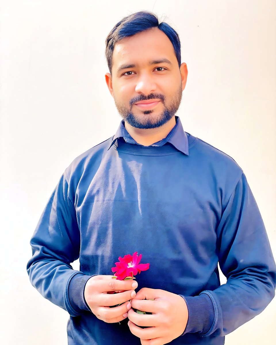 TufailFarid2's tweet image. پھولوں کی نمائش میں اگر وہ  بھی ہوا تو🌹
اس بار گلابوں کو بڑی آگ لگے گی🌹
#valentine #valentinesday #valentines #valentineday #valentinesdaygift #valentinesday2019 #valentinegift #valentinesday2020 #valentinesgift #valentinesnails #valentinesday #valentinefts #ValentinesDay