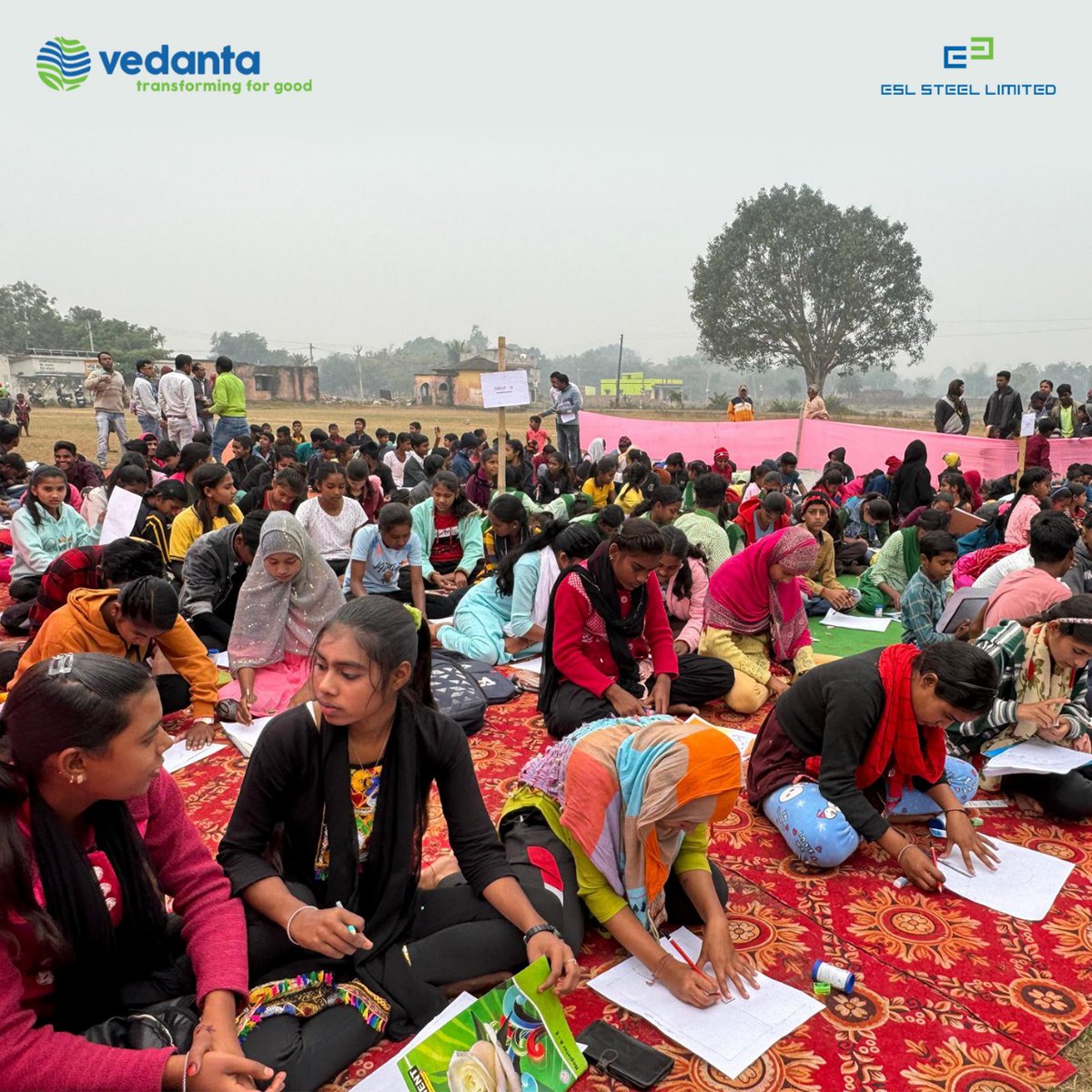 ESLSteelLimited's tweet photo. ESL Steel Ltd hosted a #SitandDraw #ArtCompetition at Babugram Village to support children's all-around development and unearth their artistic abilities. Participants ranged from nursery to high school levels, adding prestige and encouragement to the young artists. 
#ESLCares https://t.co/36a1X5DtQb