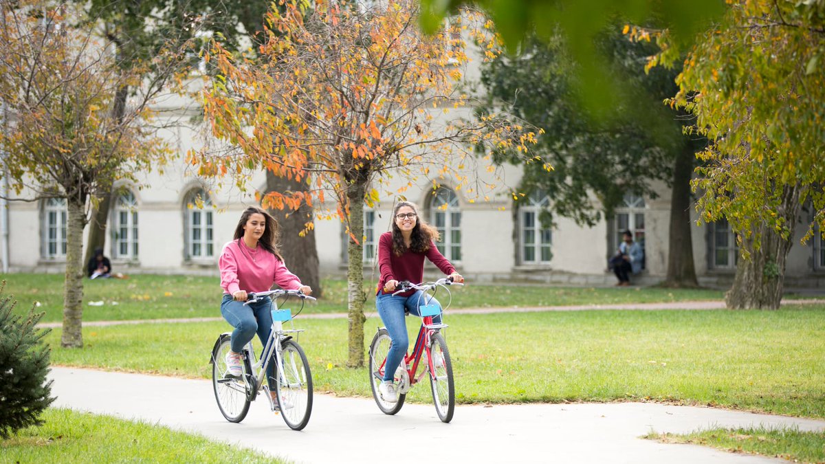 Are you a #college or #university aiming for Net Zero and lower Scope 3 emissions? Commuting is critical. 

Our latest article by Dr Ian Murdey offers insights and strategies to promote sustainable transportation options. Check it out here: bit.ly/3wolUWp 

#scope3