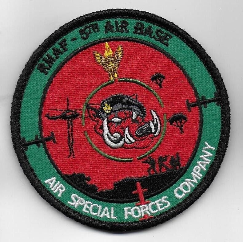 FAR_MAROC's tweet image. #MMF #RMAF #Commandos 

Air commandos patches