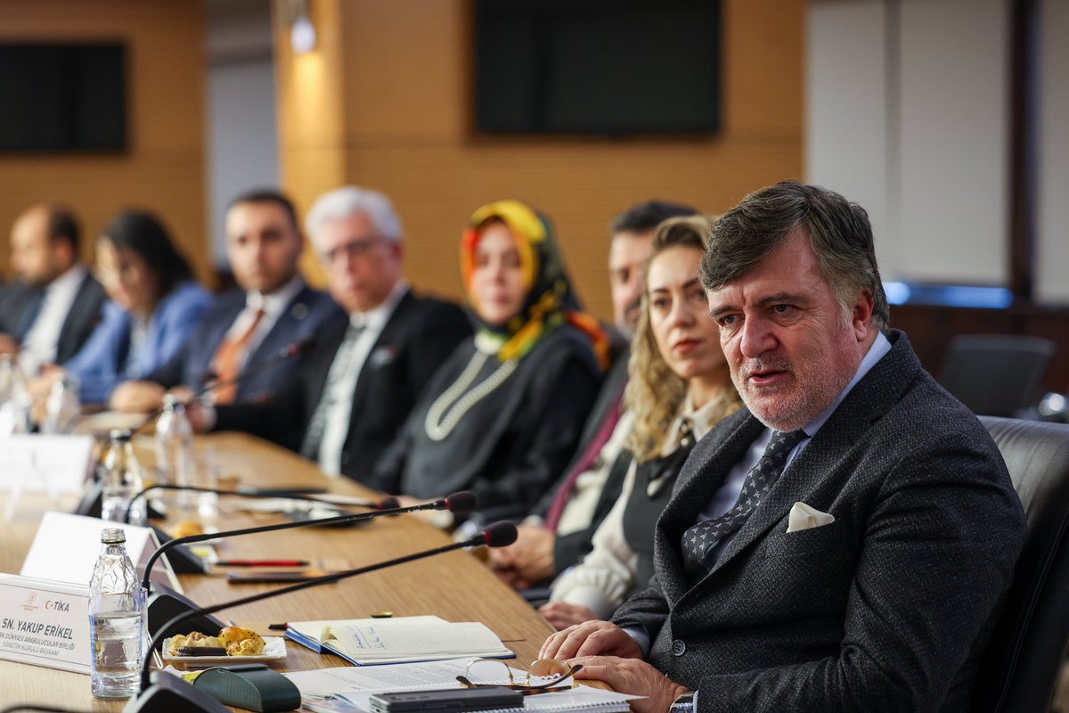 Tika_Turkiye's tweet photo. Türk Dünyası Arabulucular Birliği (@tdarbbirligi) Yönetim Kurulu Başkanı Sn. Yakup Erikel (@yerikel) ve beraberindeki heyet, TİKA Başkanı @SerkanKayalar_'ı ziyaret etti. https://t.co/5EYptFCikk