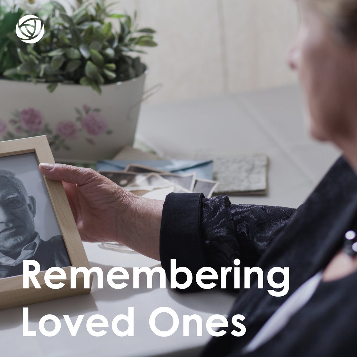 Our latest playlist features timeless songs that celebrate enduring love. If you're remembering a loved one today, we hope it brings you some comfort 🤍 #ValentinesDay open.spotify.com/playlist/1J9NM…