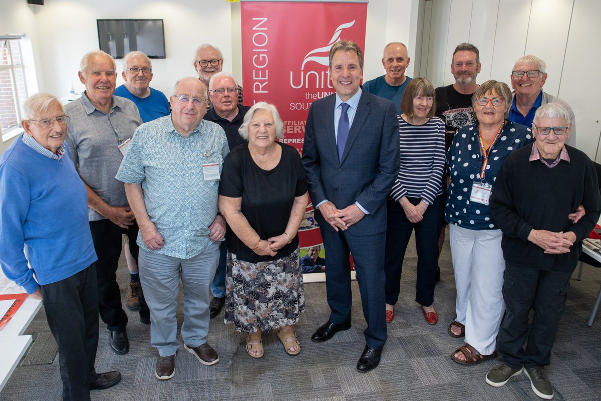 This #HeartUnion week - let's recognise the important role trade unions have standing up for working people. Every worker needs a union to protect their rights at work. @unitesouthwest @UNISONSW @GMBWSW @usdawsww @SouthWestFBU @Southwestregio3