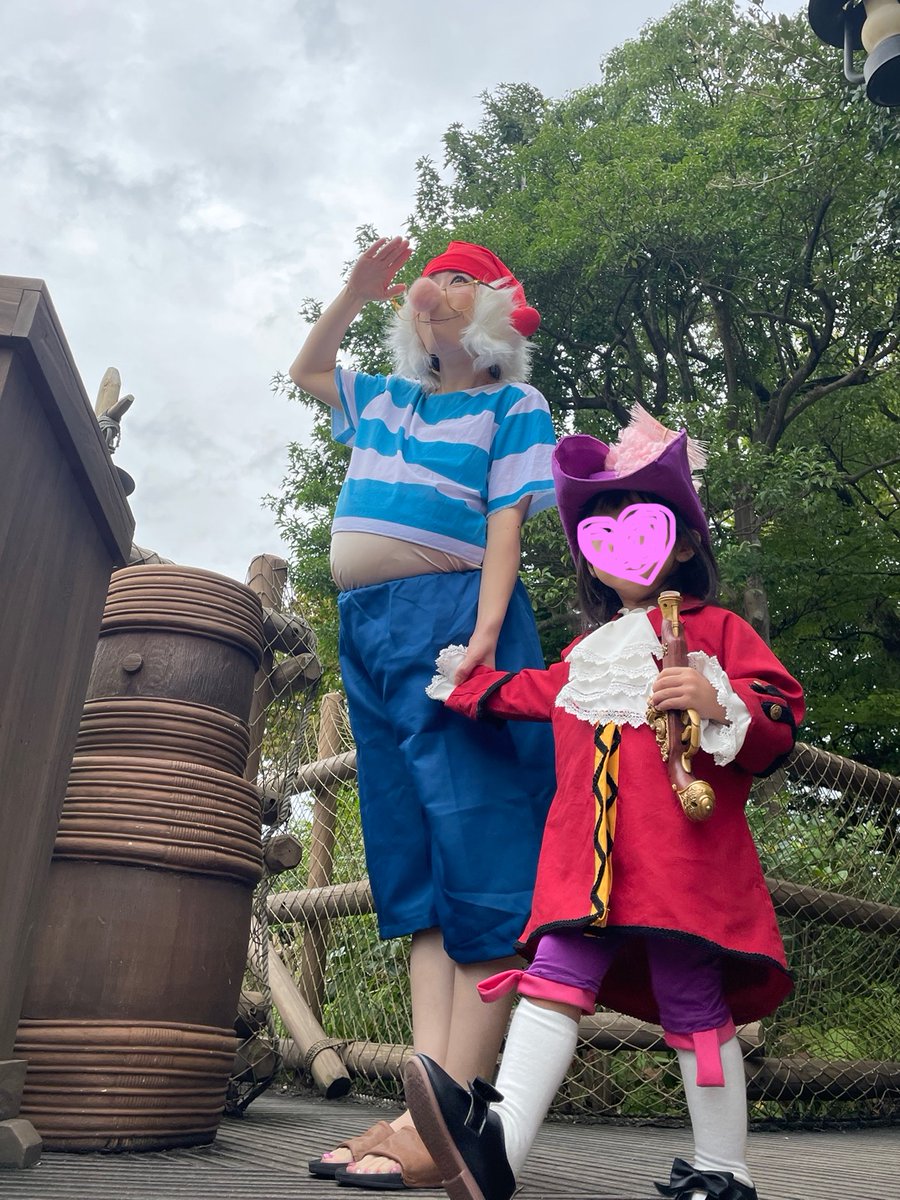 usak1117's tweet photo. フック船長とエルサが大好きな娘がファンタジースプリングスをとても楽しみにしています🥹💓
良いご縁がありますように🥰 https://t.co/9NuxvdTLJR
