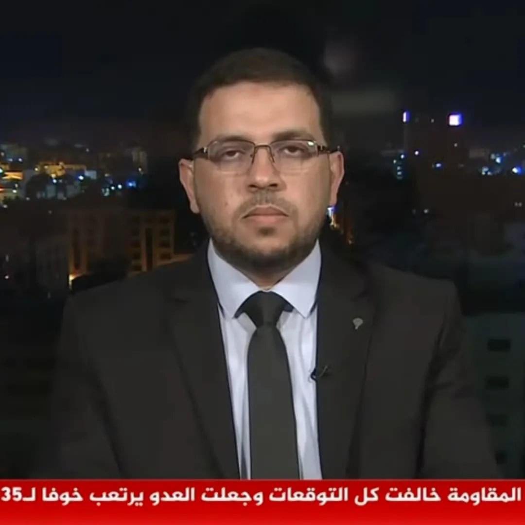 QudsNen's tweet photo. Hours after appearing on a live interview with Al Jazeera last night, Israeli occupation forces killed political analyst Dr. Ayman al-Rafati in a targeted airstrike this morning in Gaza, according to local and medical sources. https://t.co/kPZQ4V35sD