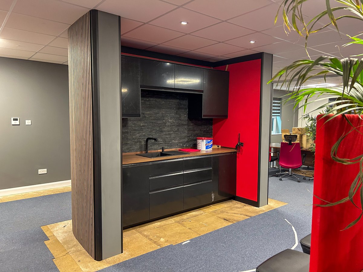 Renovation Update: The 1st floor transformation at ITC Service HQ is progressing smoothly!

Our new kitchen area is fitted, and the sleek glass offices are are looking great. The team is eager to start utilising this new space, not long to go!
