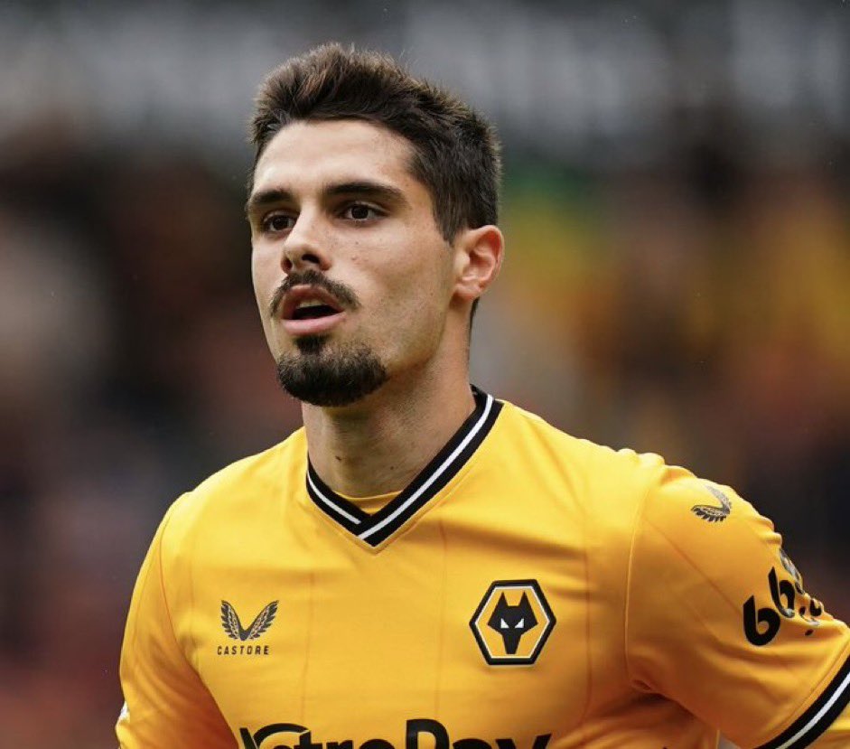 🚨Pedro Neto 'is set to leave Wolves this summer to help the club meet FFP rules.' #Tottenham are keen to do business and bring Neto to North London this summer with Ange Postecoglou said to be a big fan of the winger. @MailSport