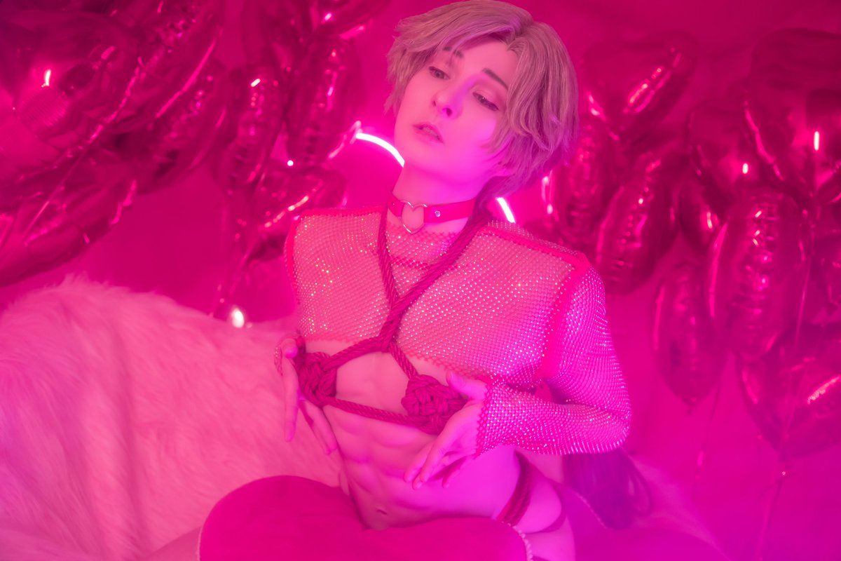 Happy Valentine’s Day💖
———
All photoset (12 pictures) on my b🔞🔞sty boosty.to/grom__baba/pos…

Fandom: Nu Carnival
Character: Olivine

Photo: <a href="/Shinori_live/">Shinori</a> 
Shibari: <a href="/kyzzenish/">Котик с недовольным ебалом</a> 
Wig: <a href="/delianlei/">DELIAN ☯</a> 

#cosplay #nucarnival #olivine