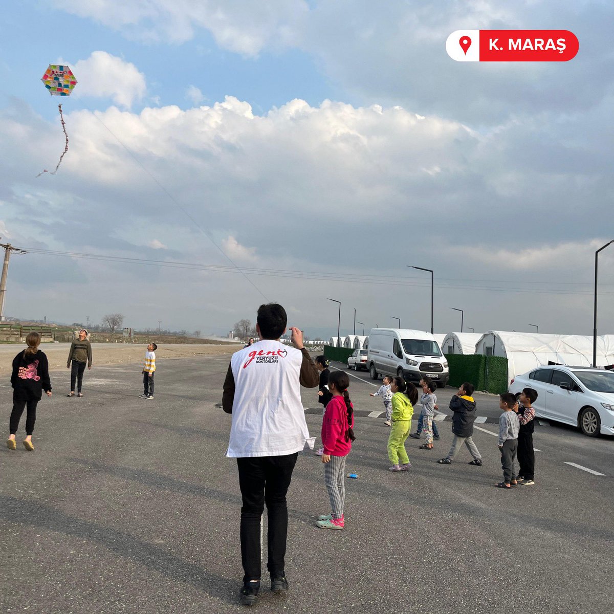 Geçtiğimiz hafta Kahramanmaraş’ta devam eden psikososyal destek çalışmalarımızda Bolu Abant İzzet Baysal Üniversitesi topluluğumuzla birlikteydik. ☺️
#GençYeryüzüDoktorları #İyilikİçinGençlik #SağlıkİçinGençlik #YeryüzüDoktorları #GençYYD #Kahramanmaraş #PsikososyalDestek