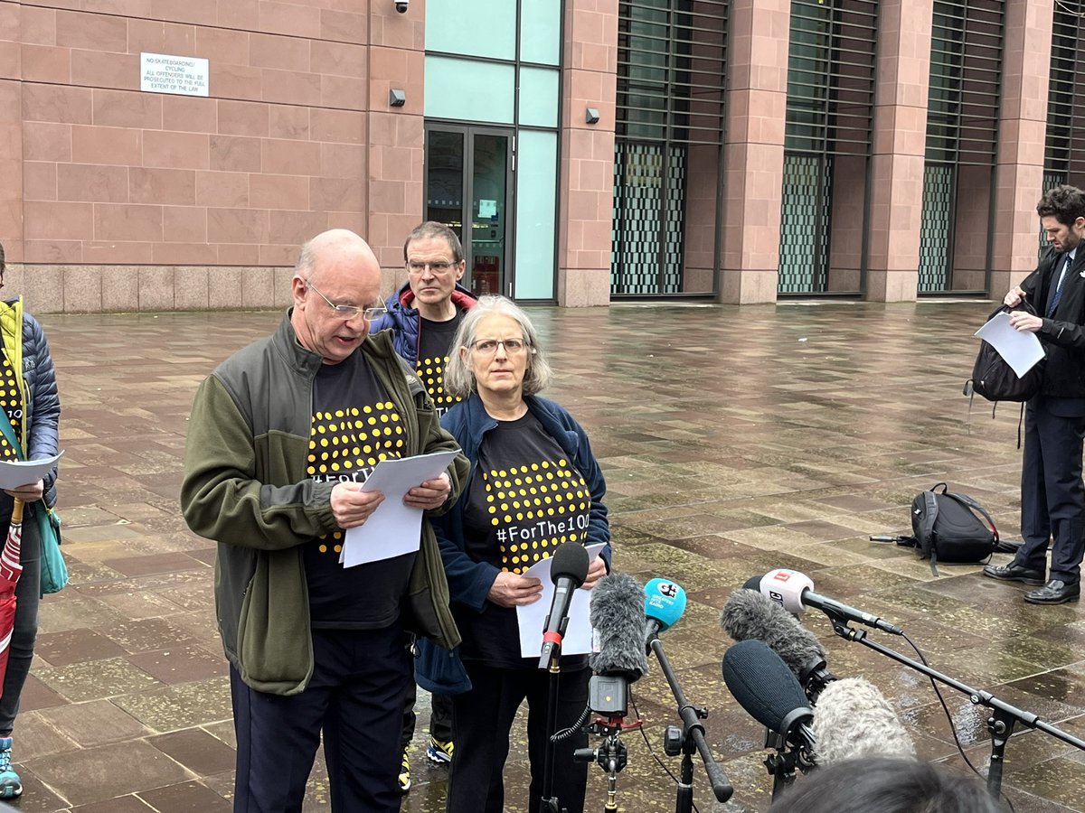 BREAKING: Bob and Maggie, the parents of Natasha Abrahart, who took her own life in 2018, say an appeal court judge has ‘comprehensively rejected’ @BristolUni’s appeal against an earlier court ruling that said they had failed her & ordered they pay £50,000 compensation. 1/2