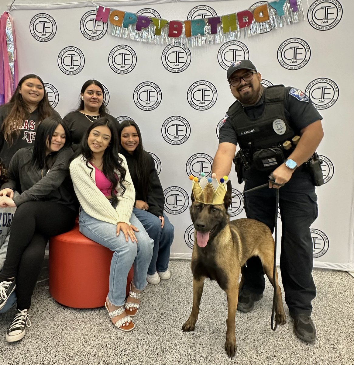 Alief CTE Vet Science tweet media