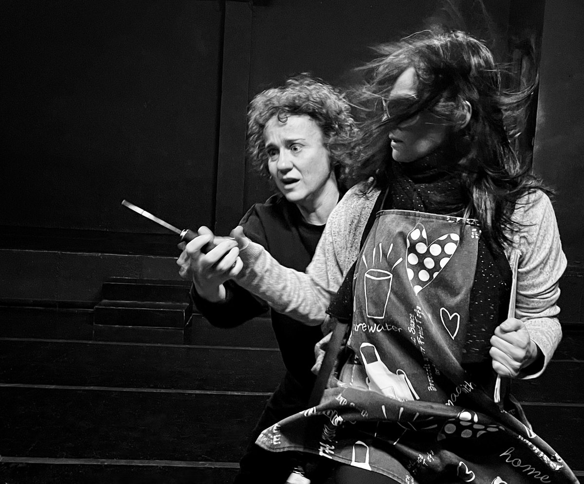 ¡Últimas entradas para el jueves 7 de marzo! 
El resto de funciones #soldout 
#azulymedejocaer en @umbralprimavera 

entradium.com/es/events/azul…