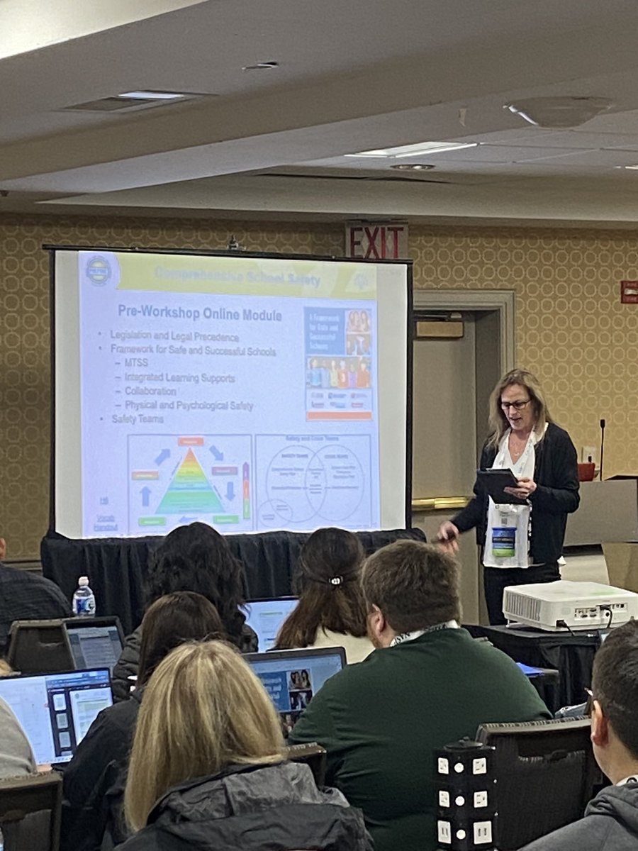 Dr. Christina_Chester tweet media