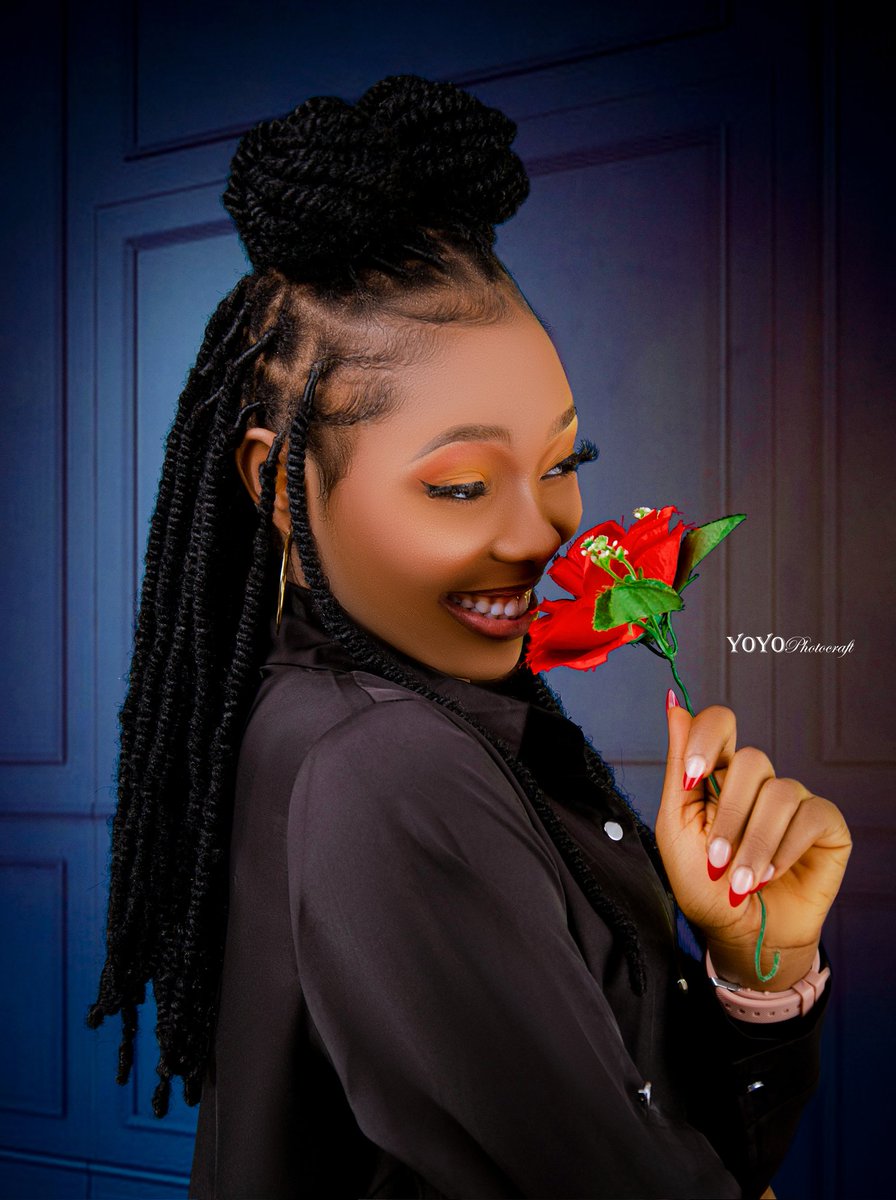 Sales_Strategst's tweet photo. Love is more than romance. It's about compassion, kindness, and God's love. Spread that love to all you meet.
Happy Valentine's Day!
My Flowers to you!!!!! 🥰
#happyvalentinesday2024 #ValentinesDay #Heat #X #Bitcoin #Bodegeorge #Viral #Twitter $1trillion #MarkZuckerberg https://t.co/qHfonFnBiO