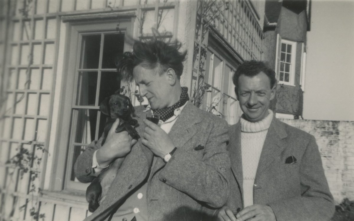 This Valentine's Day 💞 discover the love story of Benjamin Britten and Peter Pears. In our latest blog Dr. Christopher Hilton (@CHilton_BB) explores how art became the language of the couple's publicly unspoken bond. pallant.org.uk/perspectives-w…