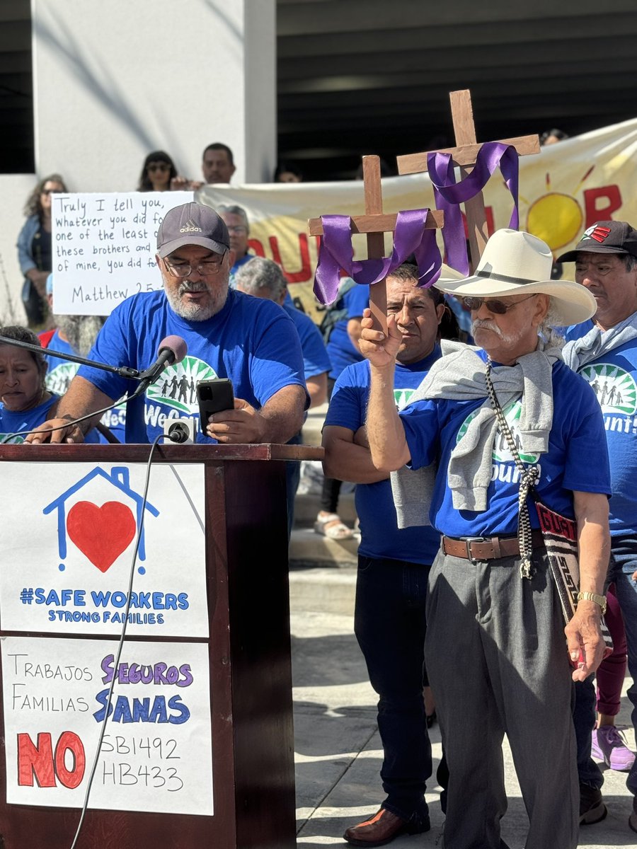 .@WeCount_Fl is spending Ash Wednesday at the office of @SenatorAMR demanding our elected officials vote NO on SB 1492 / HB 433